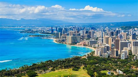 This is a list of all of the rental listings in Kakaako Honolulu. . Honolulu rental